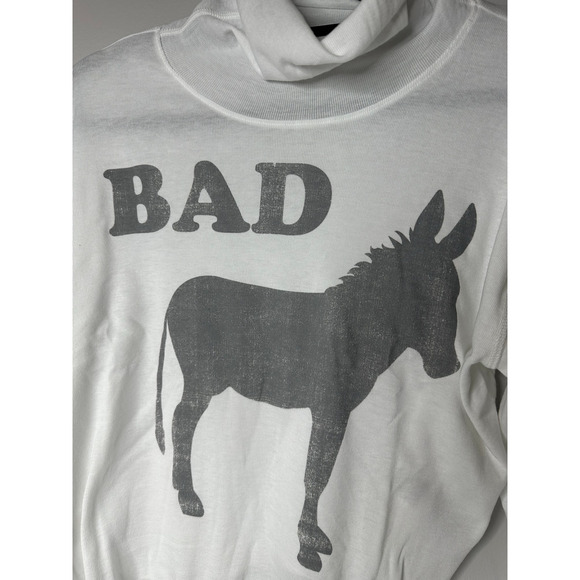 NWT Recycled Karma Bad Donkey White Cropped Turtle Neck Long Sleeve T-Shirt Sz M - Picture 3 of 4
